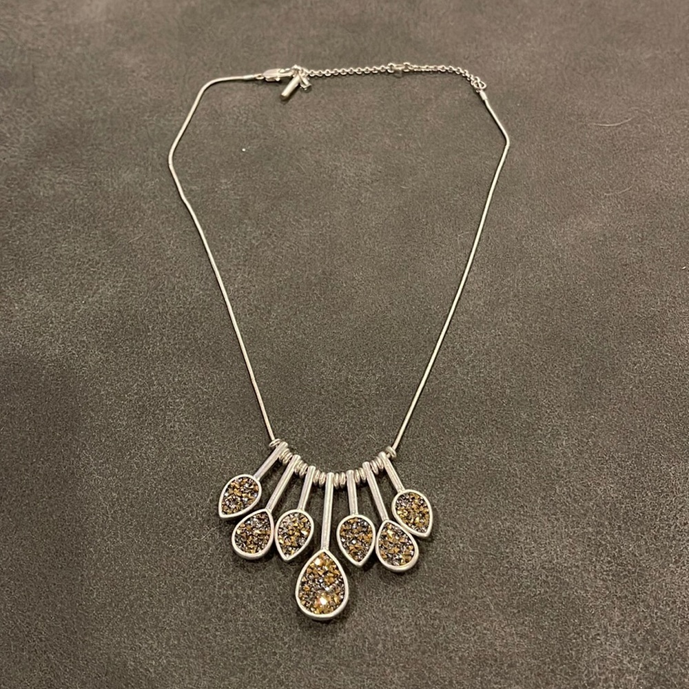 Boutique necklace